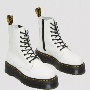DR. MARTENS Women's Jadon Platform 8-Eye Boot UNISEX